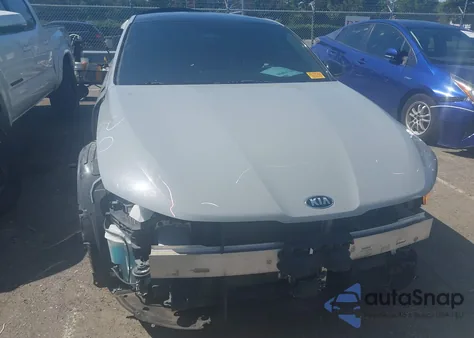 2021 Kia K5 Gt-Line z USA, uszkodzony, nr VIN 5XXG64J24MG005534